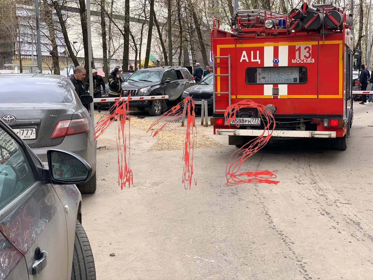 У Москві 12.04.2024 вибухнув позашляховик