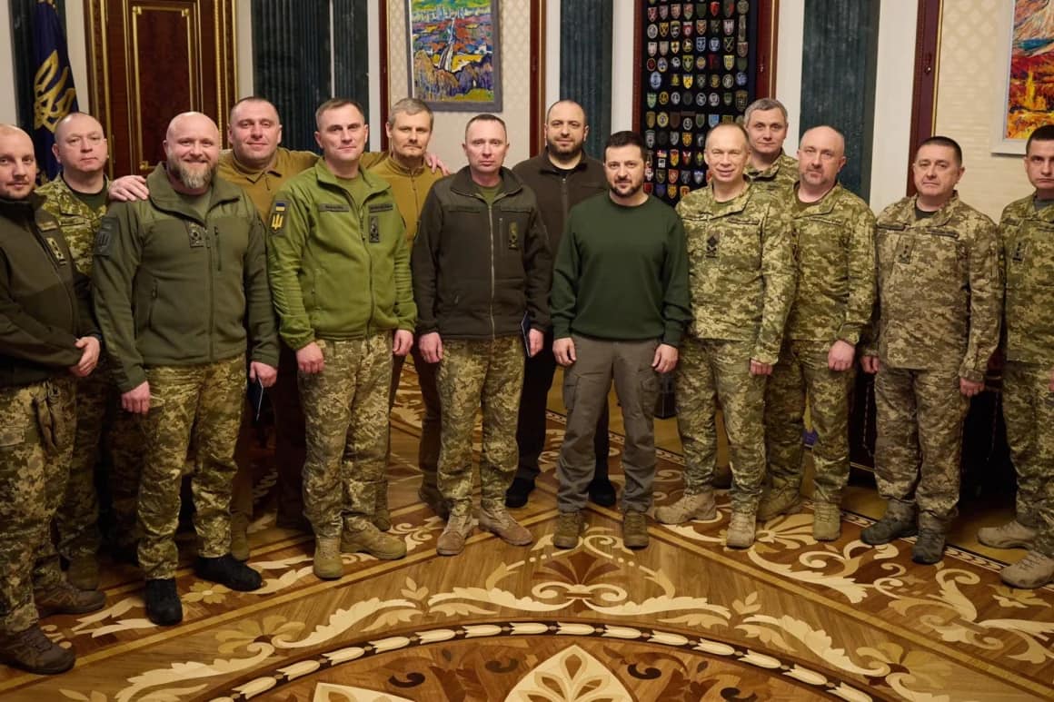 Володимир Зеленський з генералами
