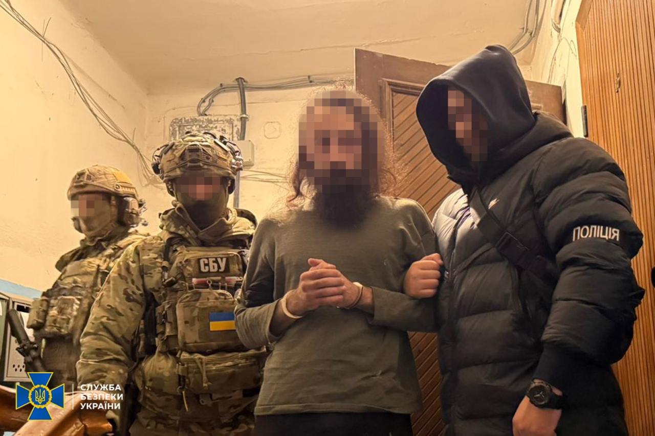 Затримання підозрюваного у скоєнні теракту біля ТЦК у Дніпрі