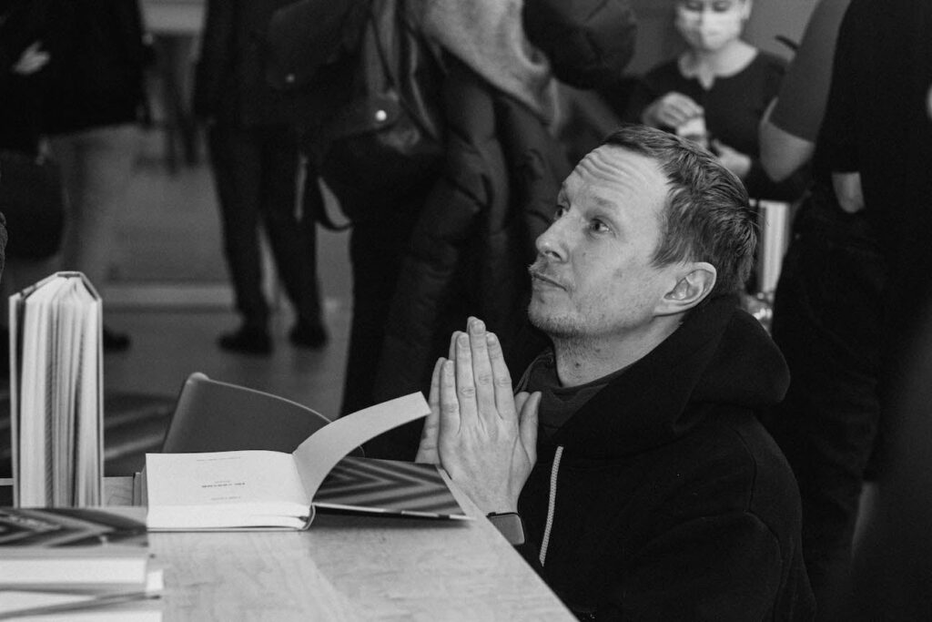 Телеведучий Майкл Щур звинуватив нардепку Безуглу у брехні про нього