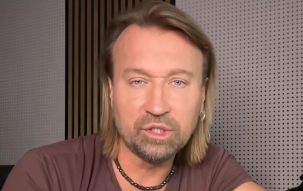 Олег Винник спричинив хвилю негативу своїми поясненнями щодо виїзду з України