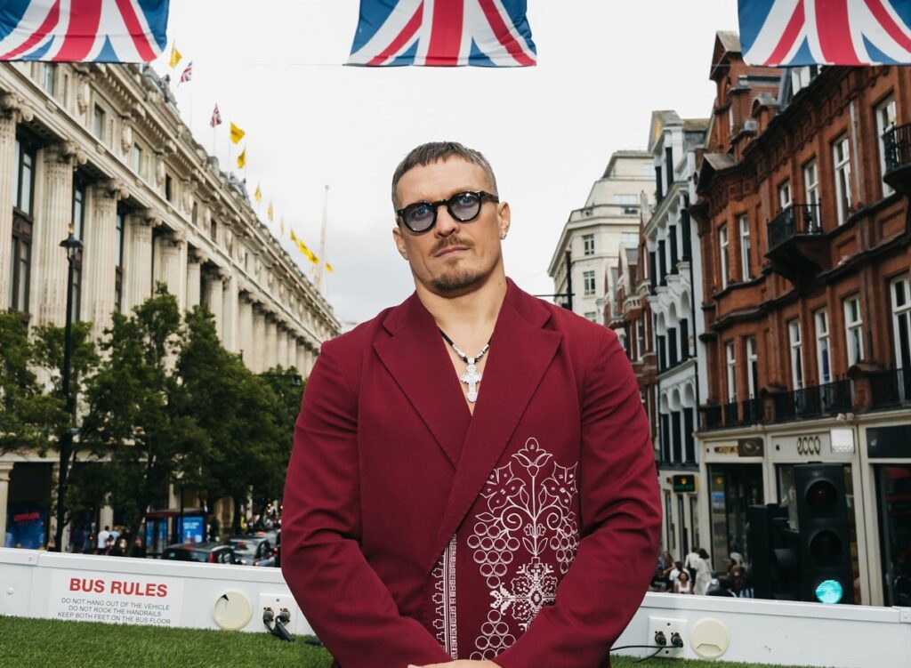 Співачка Марія Бурмака знайшла виправдання для фрази Don’t push the horses від Усика