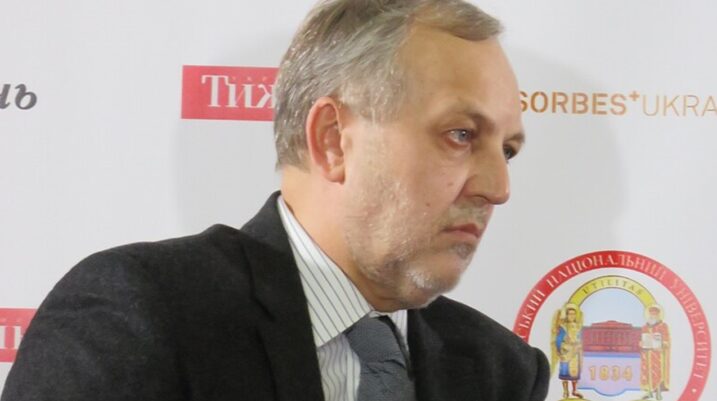 Юрій Макаров