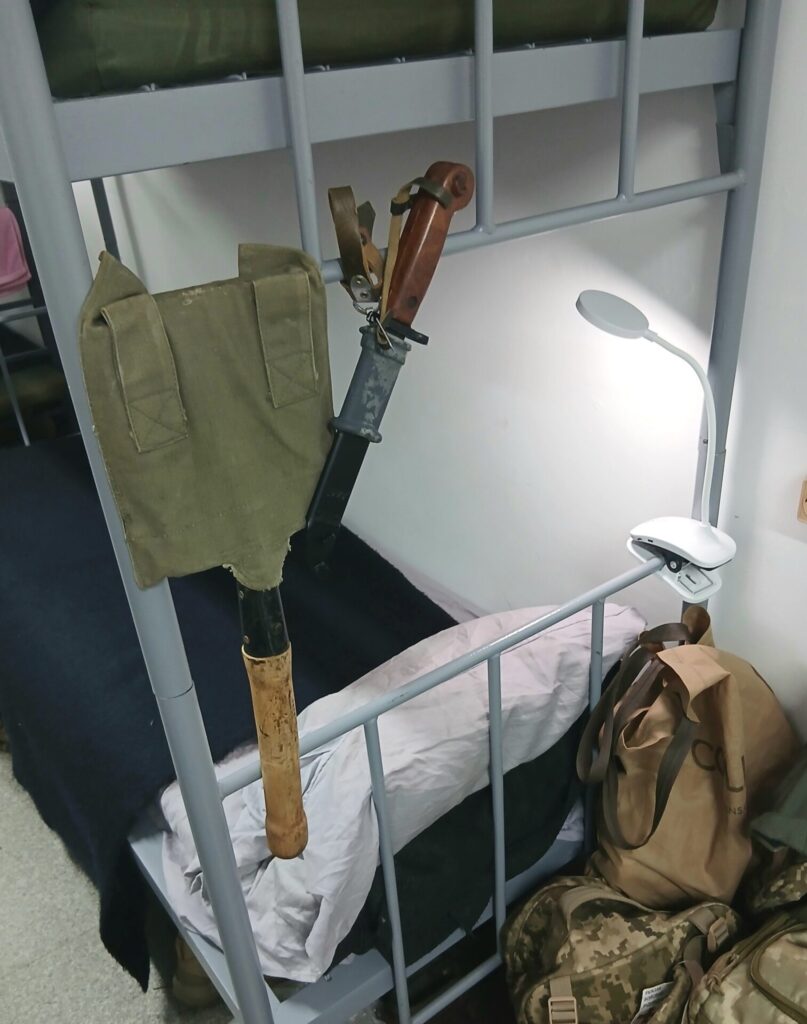 Мобілізований телеведучий Буткевич назвав себе штабним щуром