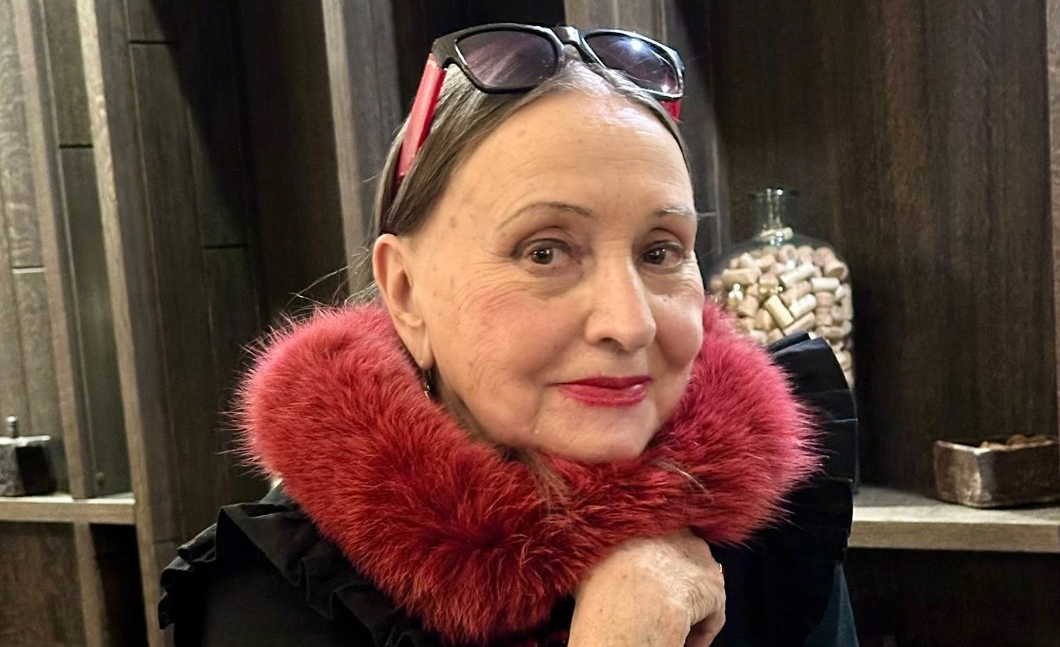 Лариса Кадочникова