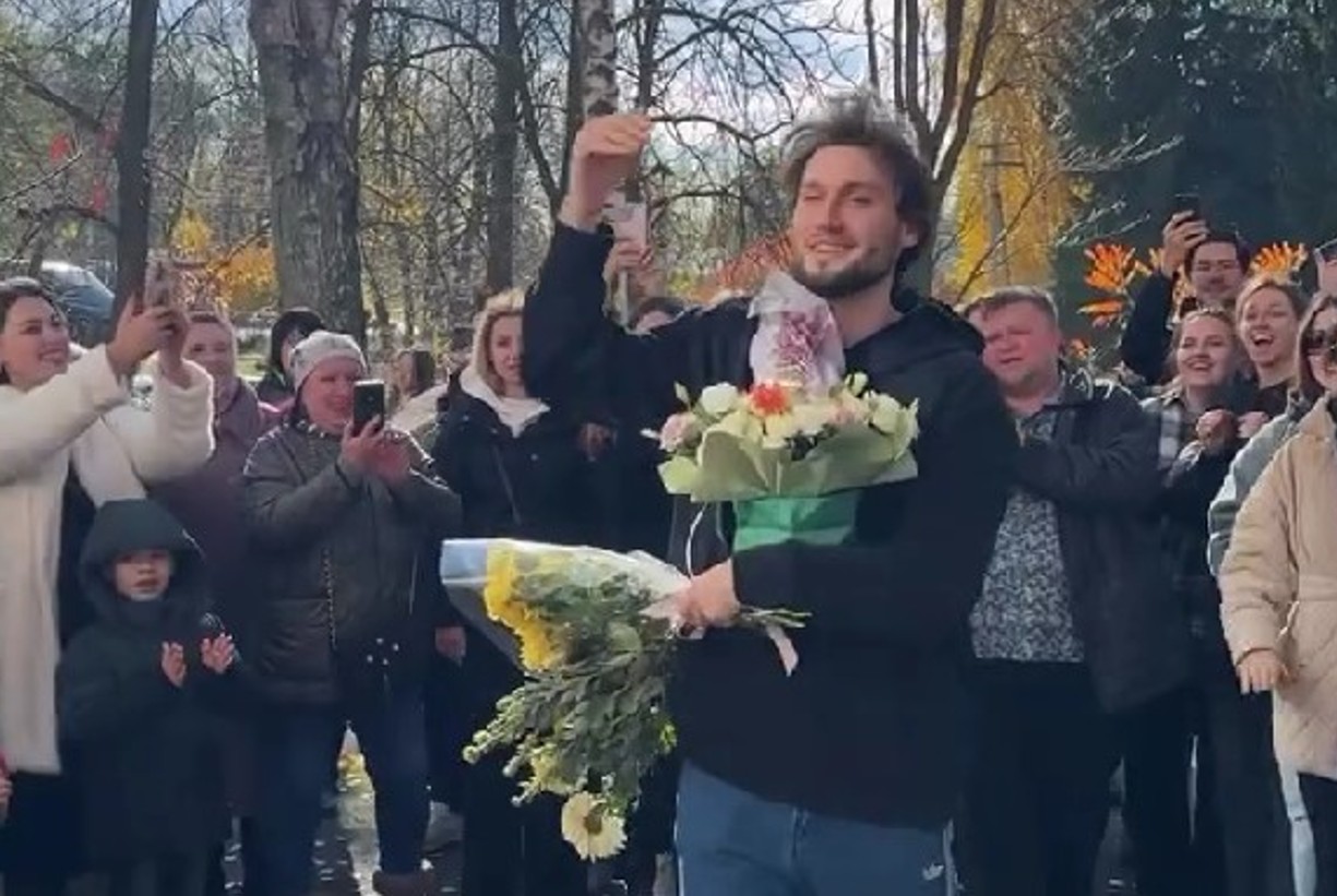 Вадим Яценко у рідному селі Потік 28 жовтня 2025 року