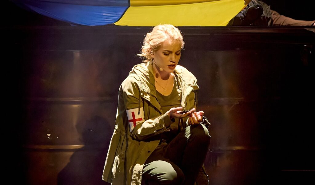 “Коли весь зал вставав у повному мовчанні”: Анастасія Яценко розповіла про неймовірно глибоку національну єдність