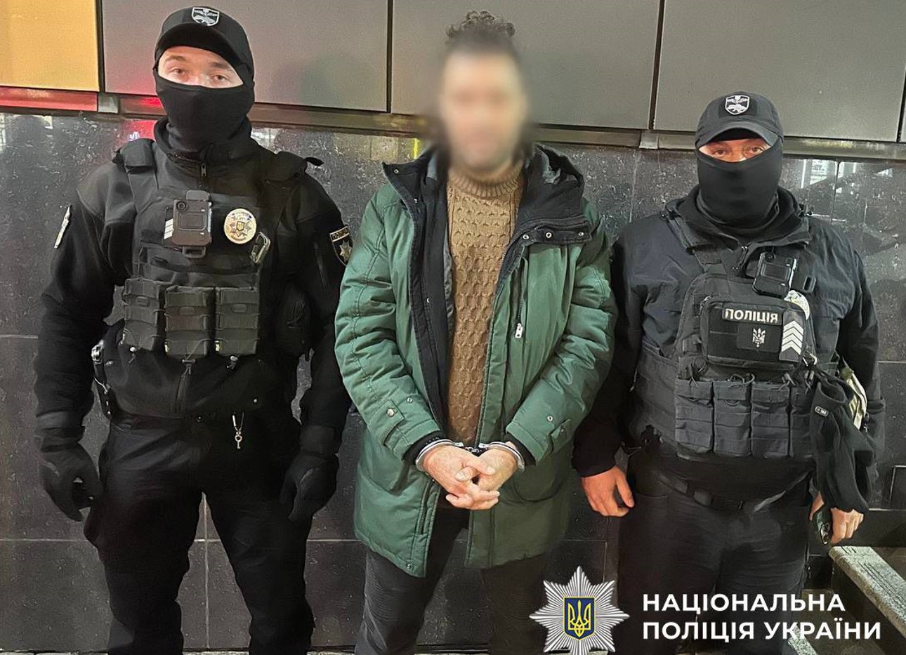 Поліція знову затримала водія Mercedes-Benz G-500, який побив велосипедиста в Києві