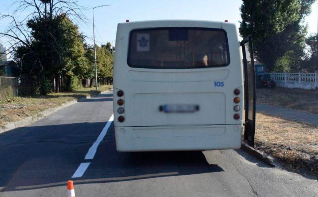 У Києві чоловік кинув бойову гранату в маршрутку