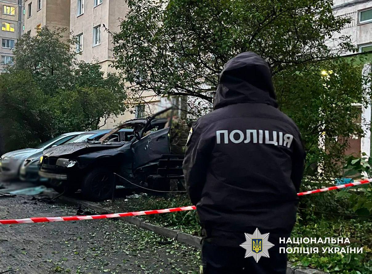 У Києві підірвали BMW X3