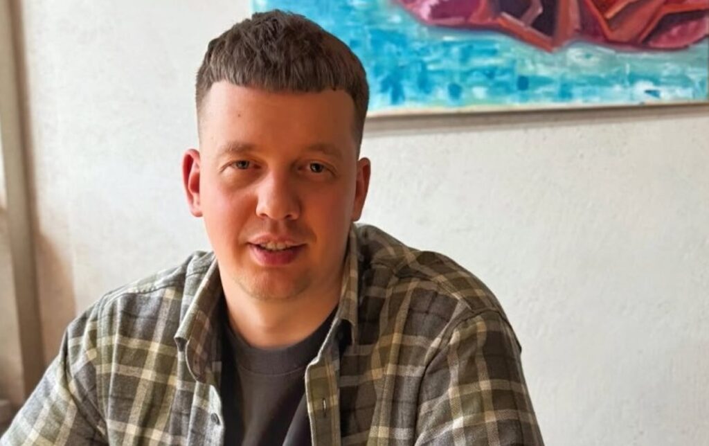 Український артист зміг позбутися суїцидного болю