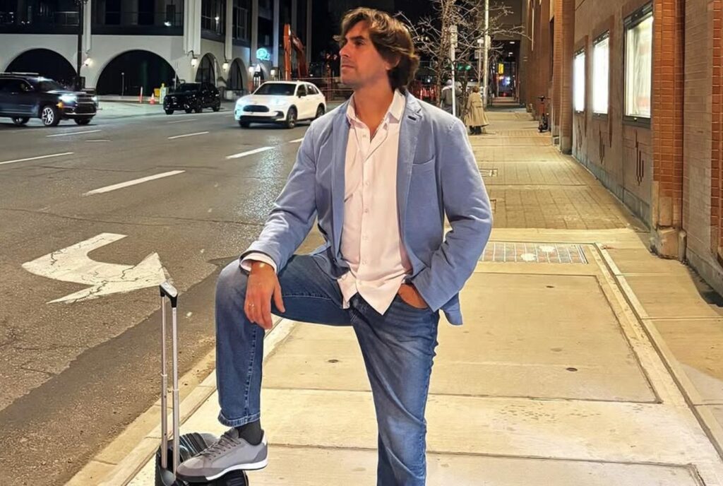 “А раптом ця людина чекає якоїсь важливої інформації з фронту?” Олексій Гнатковський — про телефони глядачів під час вистави