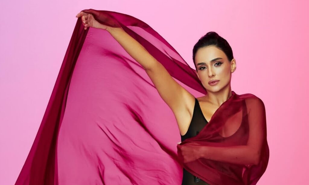 Аня Трінчер відреагувала на запитання, чи з’явився в неї роман