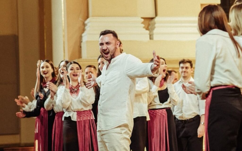 Коли я був маленьким, дід співав. Роман Грабовенський назвав одну з найулюбленіших пісень