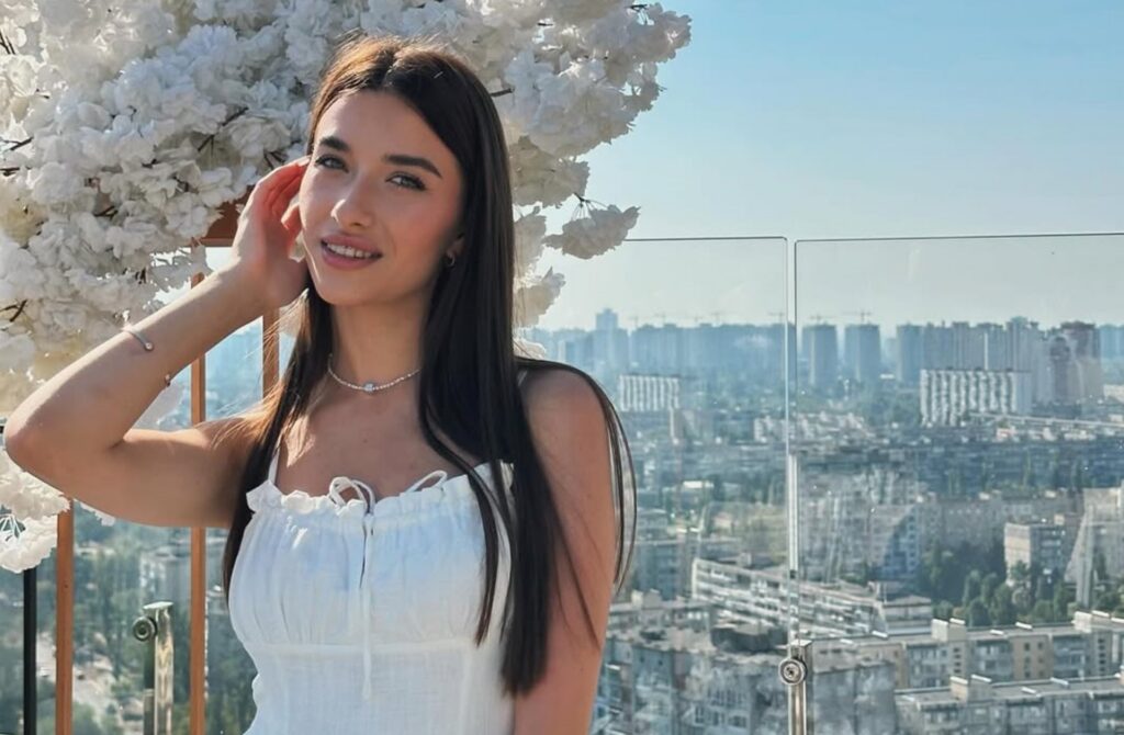 Хто така Наталія Мармура — що відомо з біографії дівчини Volkanov