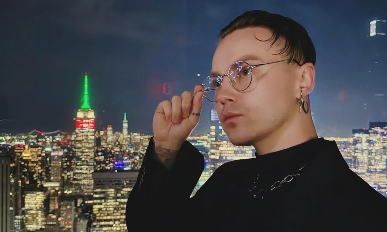 Артем Пивоваров