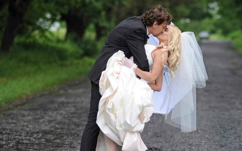 “На останні гроші купував квіти дружині”: Олексій Гнатковський зворушив особистою історією