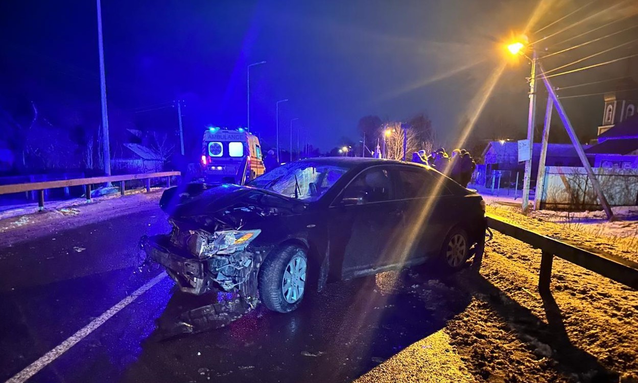 Наслідки ДТП з Toyota Camry в селі Орв’яниця 2 січня 2026 року