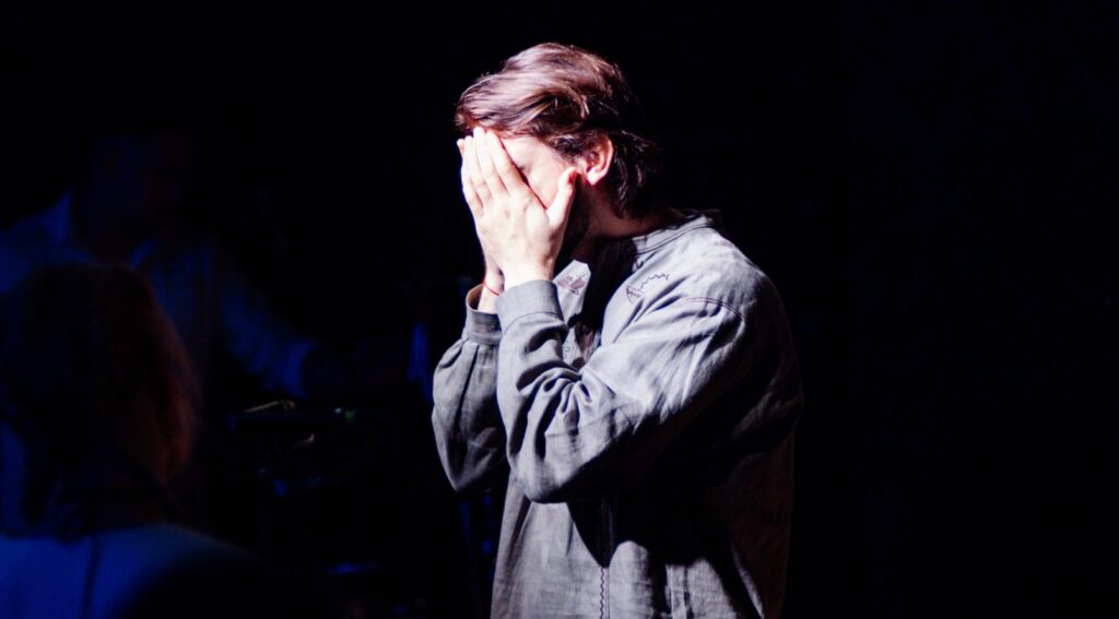 “У нас був інцидент з хором”: Вадим Яценко розповів, як йому довелося вживати екстрених заходів з артистами хору “Гомін”