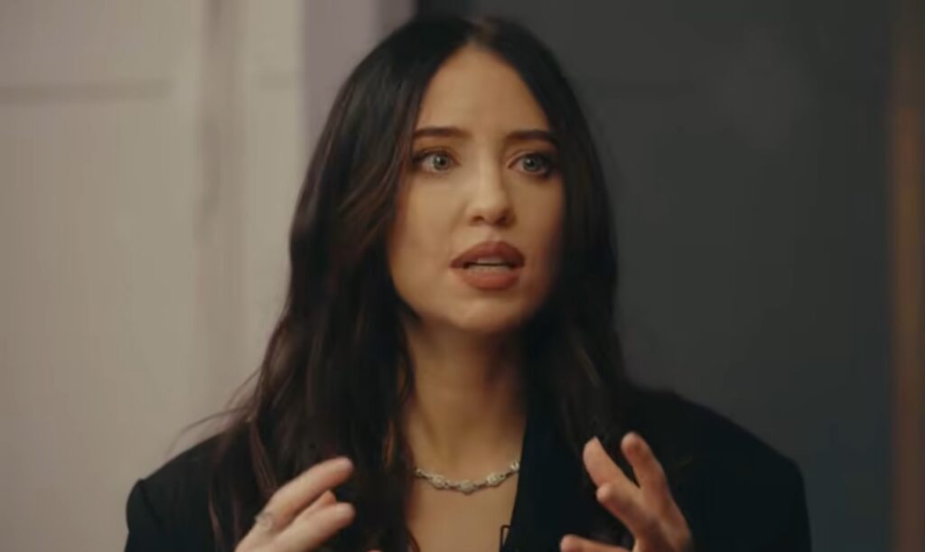 “Ковід, а потім одразу повномасштабне вторгнення”. Надя Дорофєєва розповіла, чого досягнула своїм сольним проектом