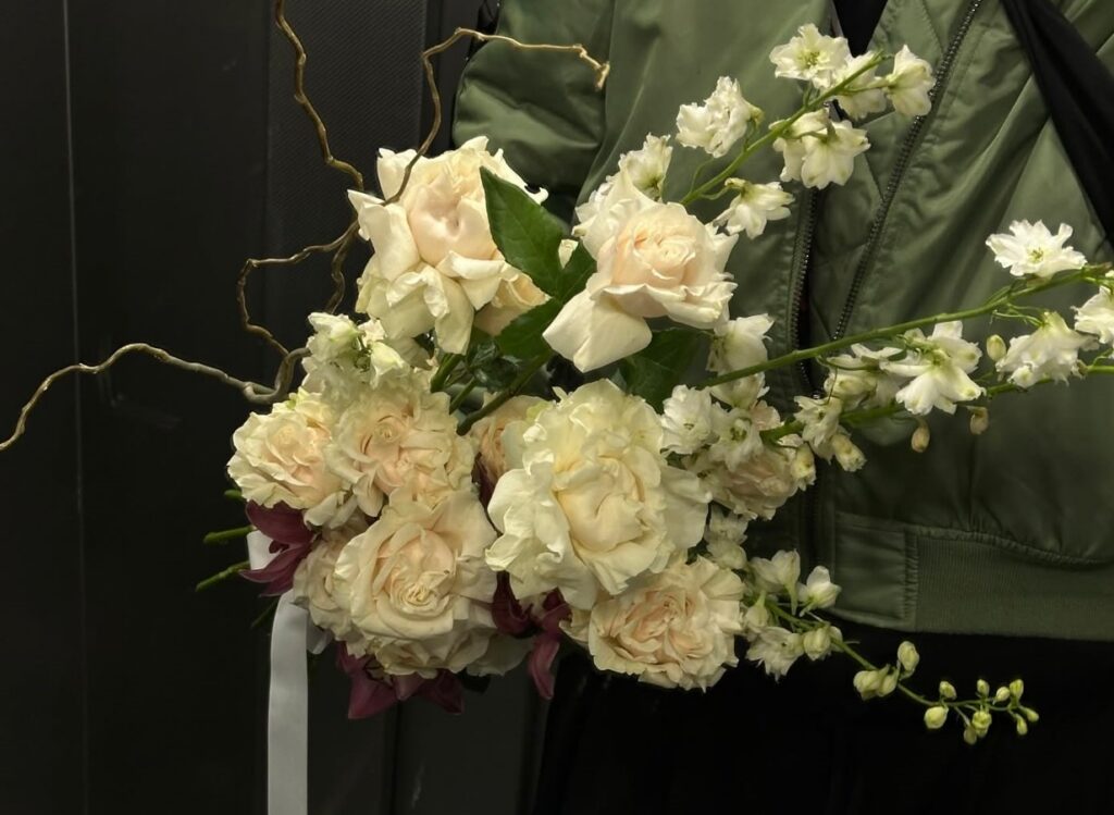 “Твої букети геніальні!” Леся Нікітюк підтримала флориста, якого розкритикували