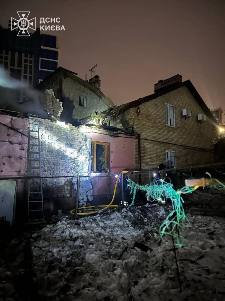 Наслідки російського удару по Києву в ніч на 26 лютого 2026 року