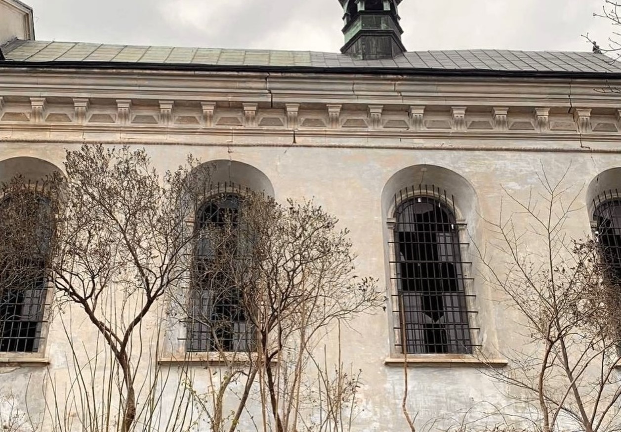 Наслідки російської атаки у Львівському органному залі